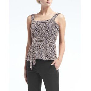 🆕⭐️Banana Republic Lace Belted Top